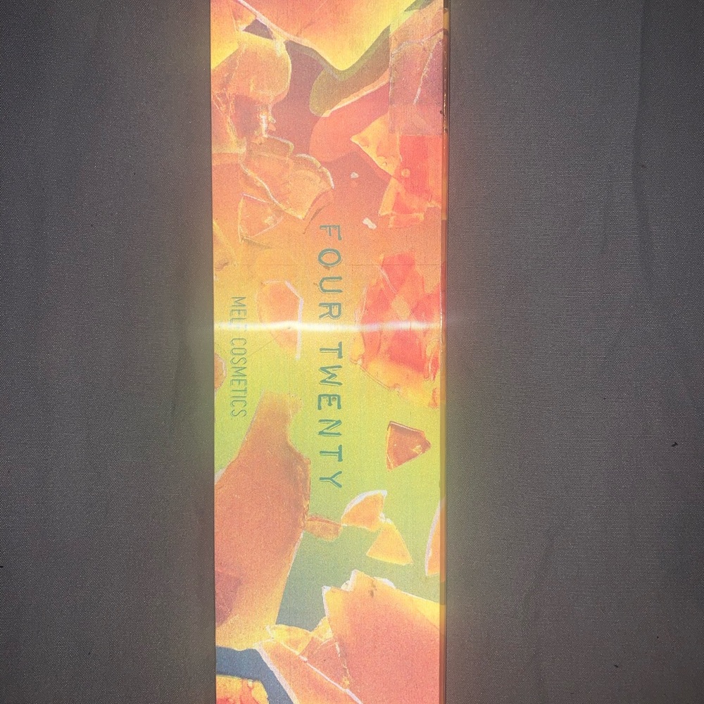 Melt Cosmetics 420 palette